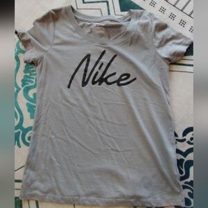 Nike small grey dri-fit tee